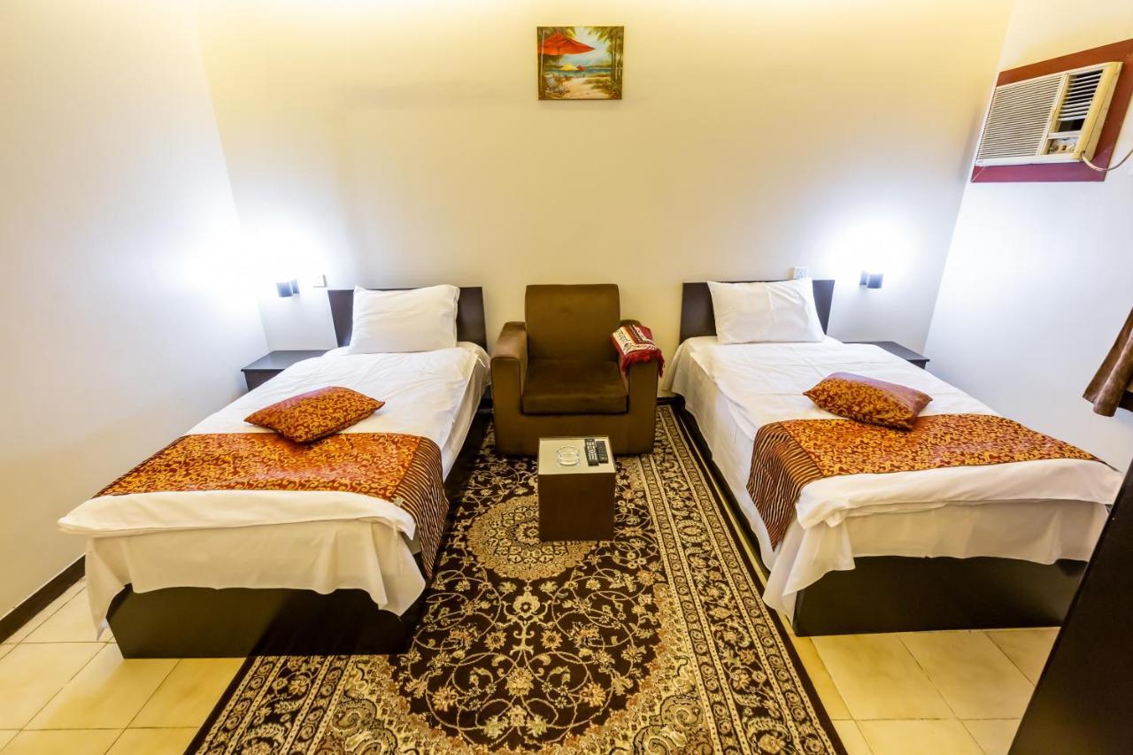 Al Eairy Furnished Apartments- Jeddah 1 Экстерьер фото